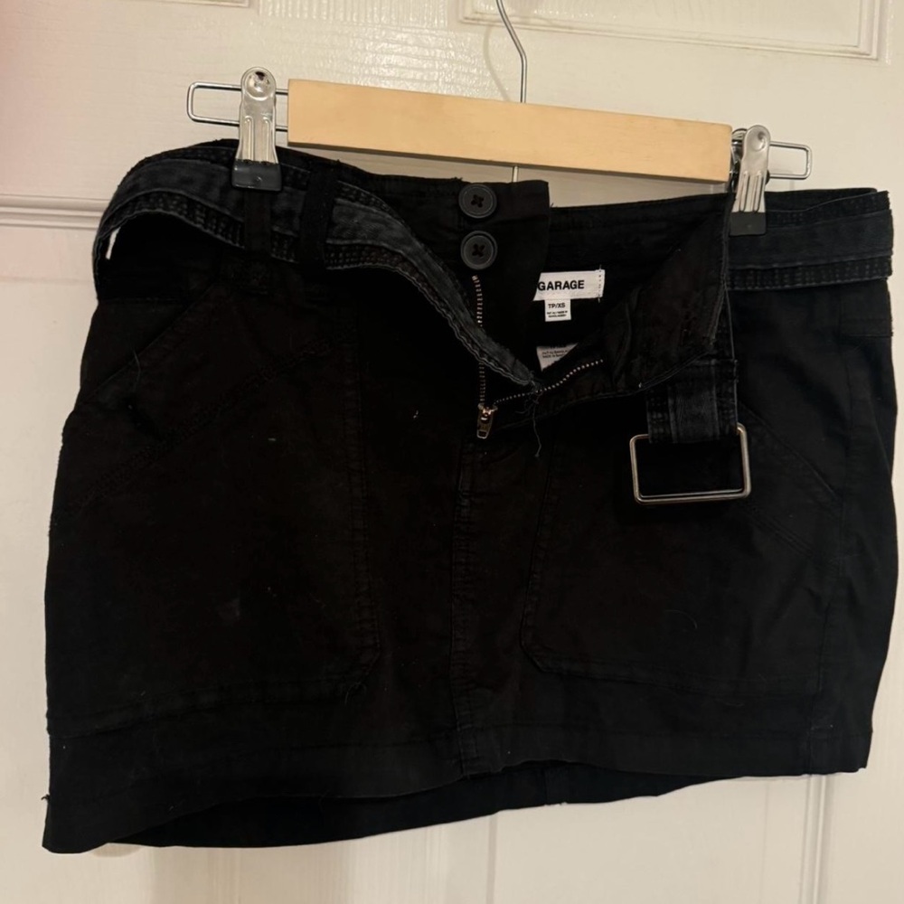 Garage skirt
